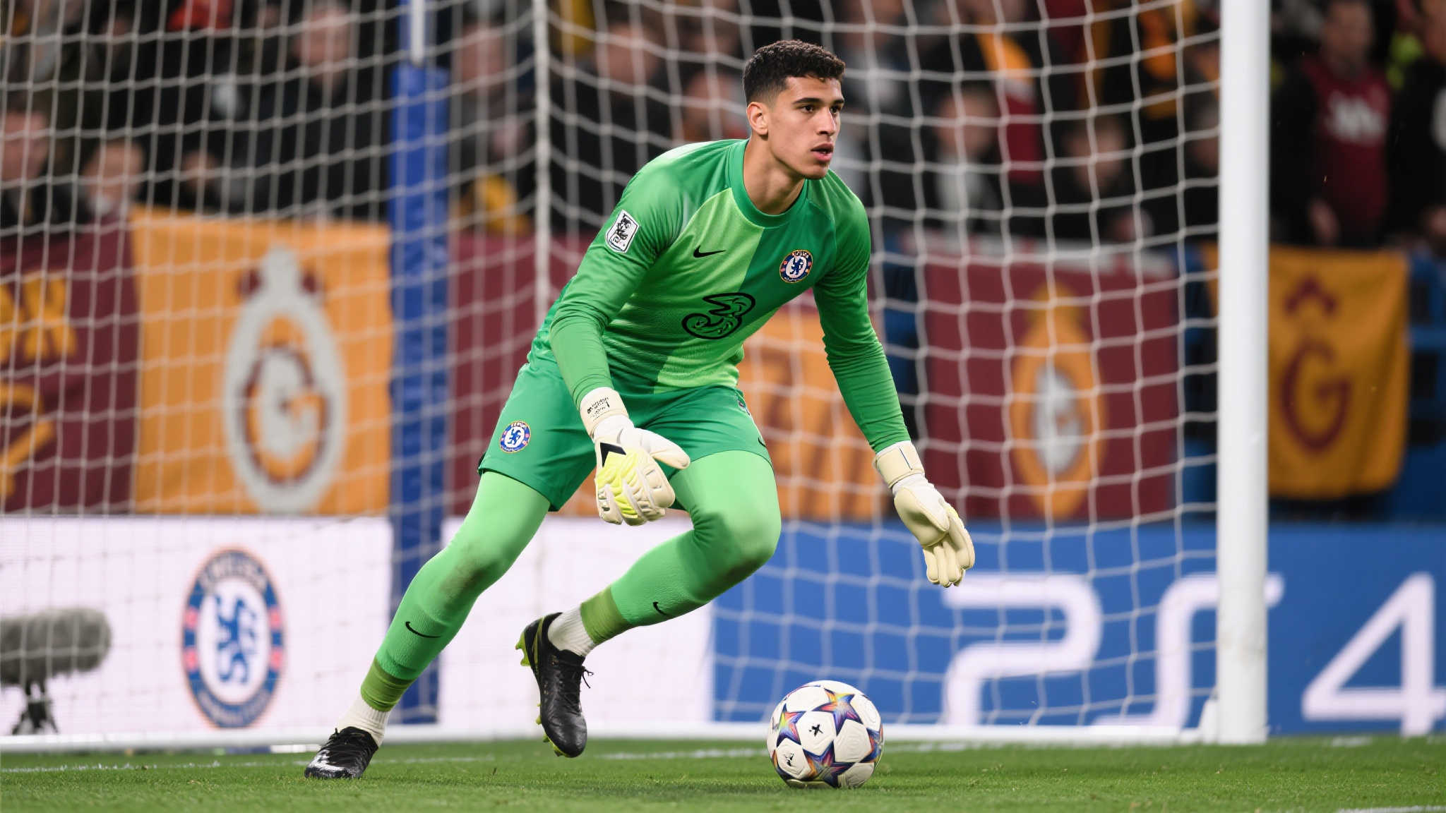 在当今的欧洲转会市场中，门将位置的竞争似乎格外激烈